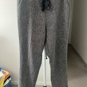 New York & Company Charcoal Stretch Pants